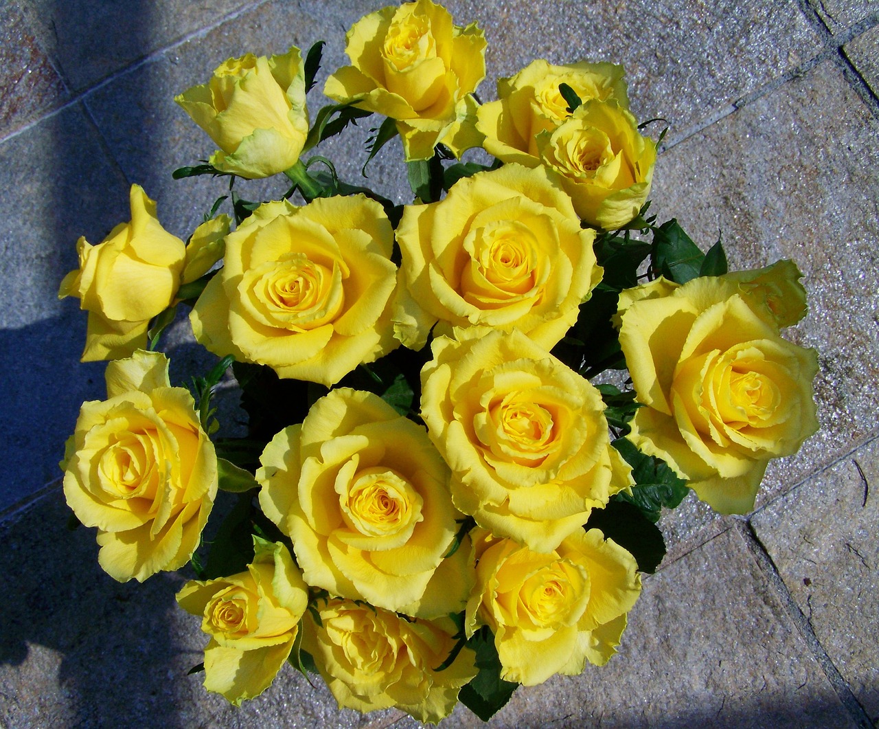 Bouquet de roses jaunes