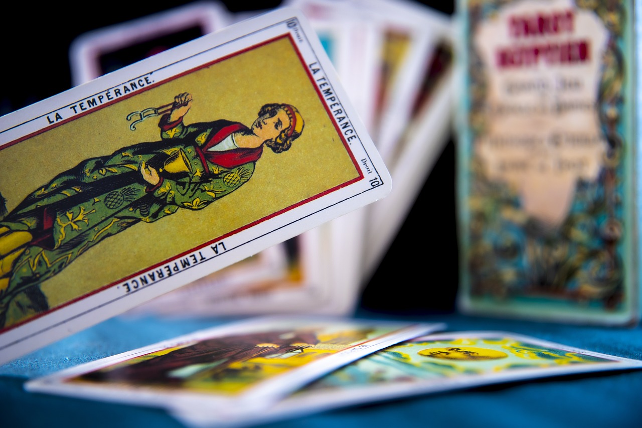 heure miroir et lecture des cartes de tarot